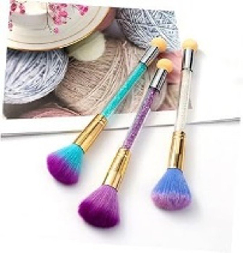 Dual-Ended Nail Art Dust & Sponge Brush